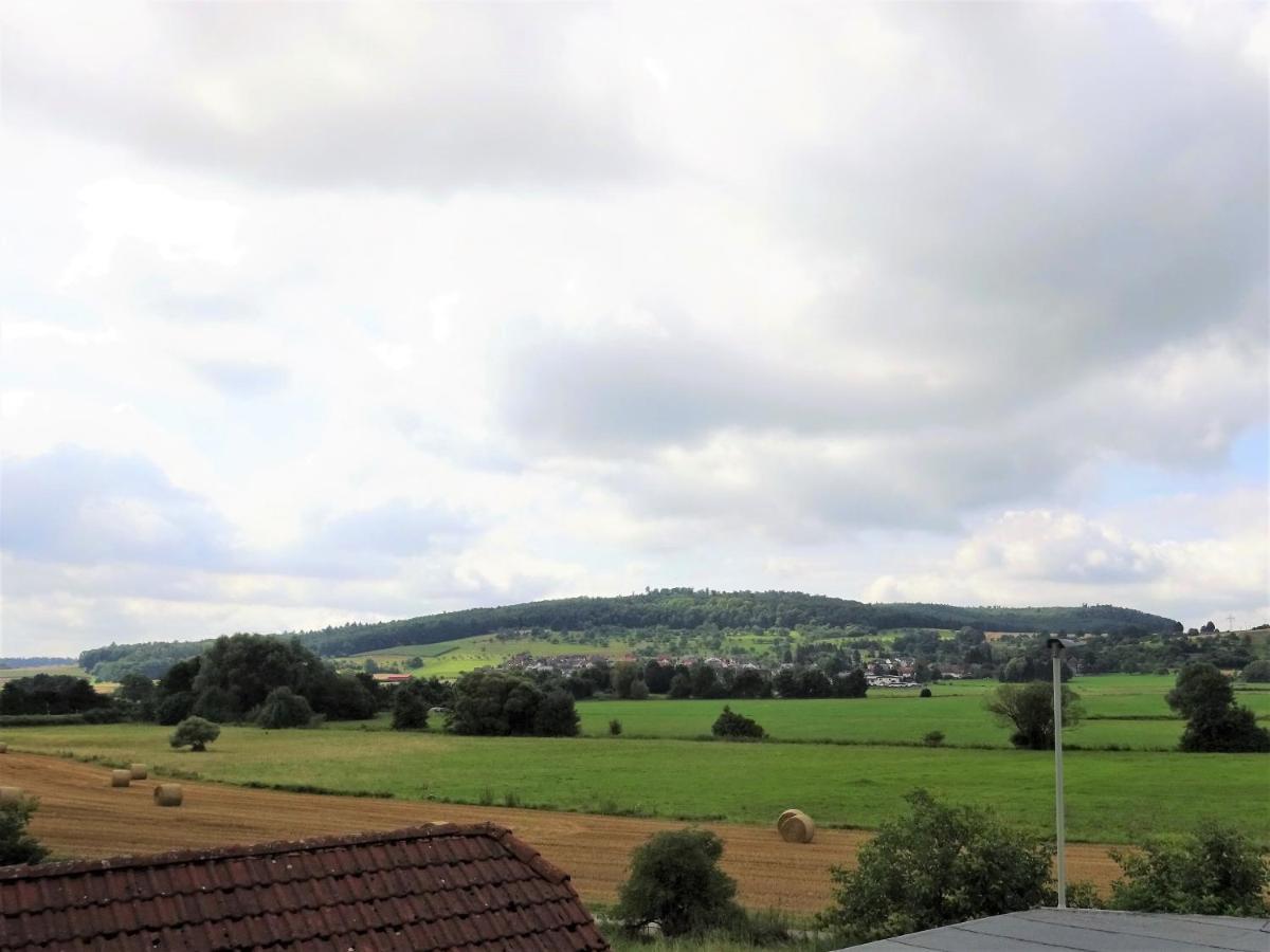 Buedingen-Ferienwohnung Bausch ภายนอก รูปภาพ