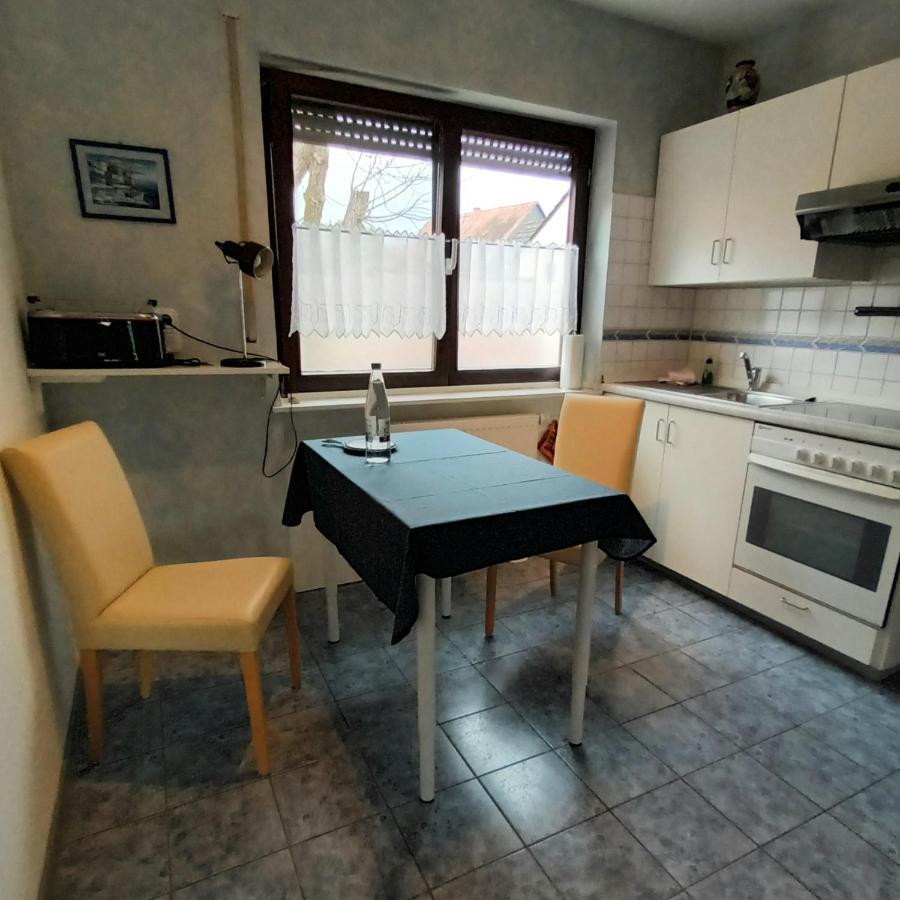 Buedingen-Ferienwohnung Bausch ภายนอก รูปภาพ